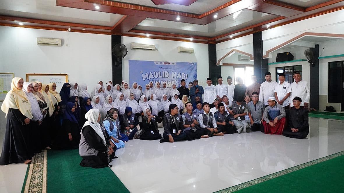 Peringatan Maulid Nabi 1448 H di Masjid Sabilil Haq, Digelar Bersama Mahasiswa KKN