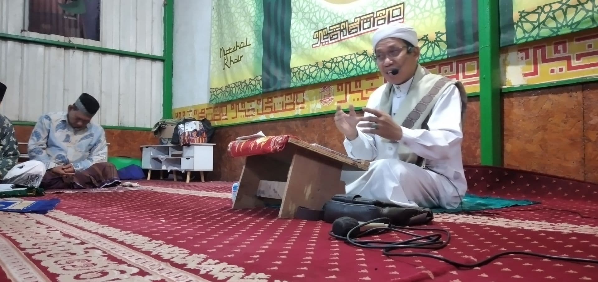 Kajian Ba’da Subuh di Musala Miftahul Khoir Bahas Bid’ah dan Perkara Gaib di Alam Barzakh